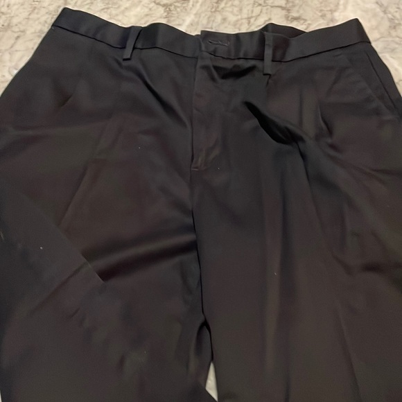 Dockers Other - Men’s navy blue Dockers pants -Size 36x30